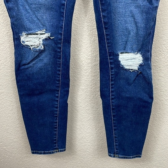 True Religion Halle Mid Rise Super Skinny Jeans Medium Dark Wash Distressed 29 - Picture 3 of 12